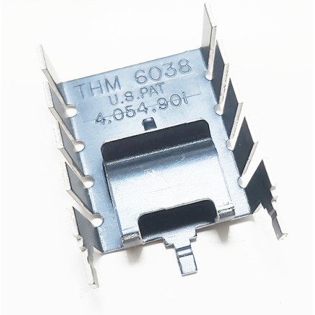 Dissipateur pour transistors T0 220
