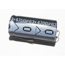 Condensateur -  Electrolytic Capacitor 4700mf 63volts