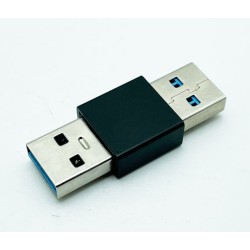 Adaptateur usb mâle-mâle