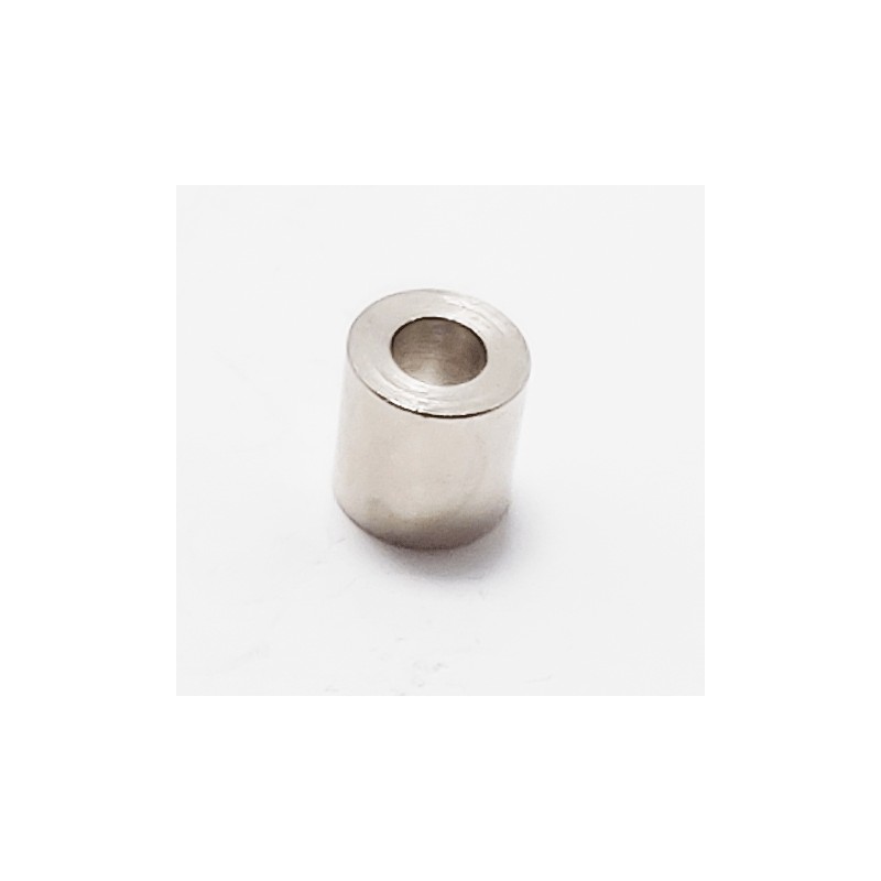 Entretoise métal 4x4mm (lot 10p)