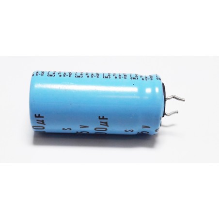 Condensateur - Electrolytic Capacitor 2200mf 25volts